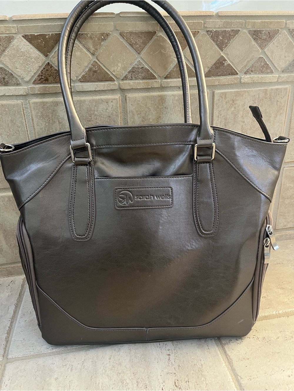 Sarah Wells “Annie” Breast Pump Tote